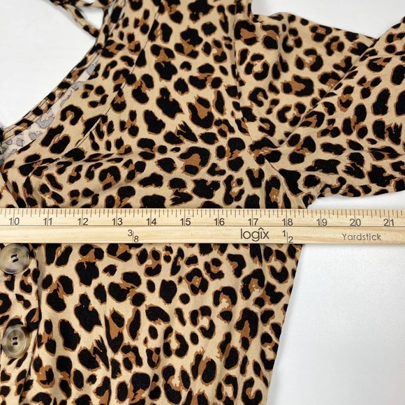 Maurices Medium Leopard Print Top with Short Sleeve and Faux Buttons - Picture 6 of 7